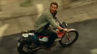 Chris Pratt in Jurassic World (Image via Solo Moto)